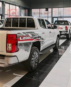 میتسوبیشی L200